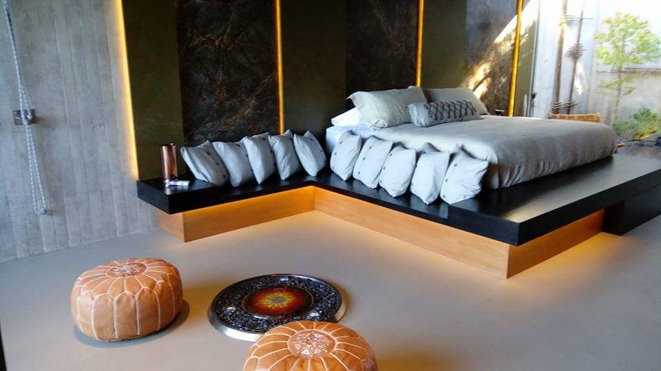 Cama plataforma con iluminación
